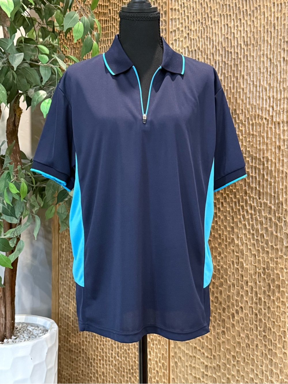 Women’s Navy and Aqua Zip Polo/ Golf shirt Size XL